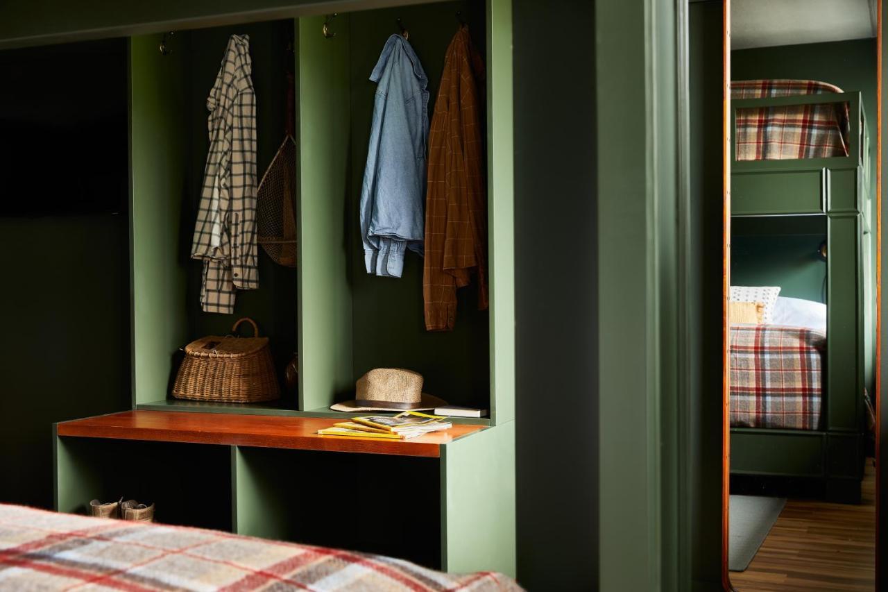 Hunter Lodge, A Bluebird By Lark Exterior foto