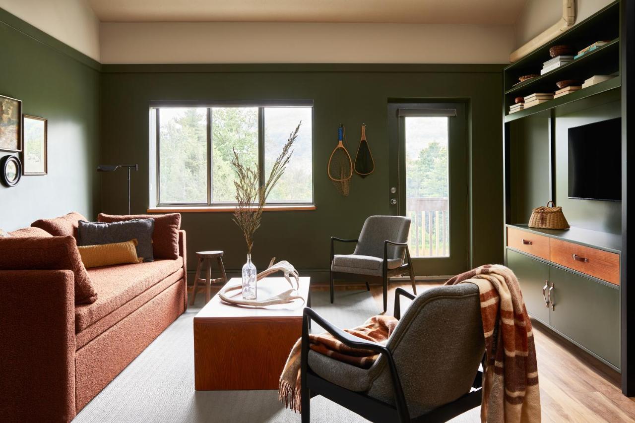 Hunter Lodge, A Bluebird By Lark Exterior foto