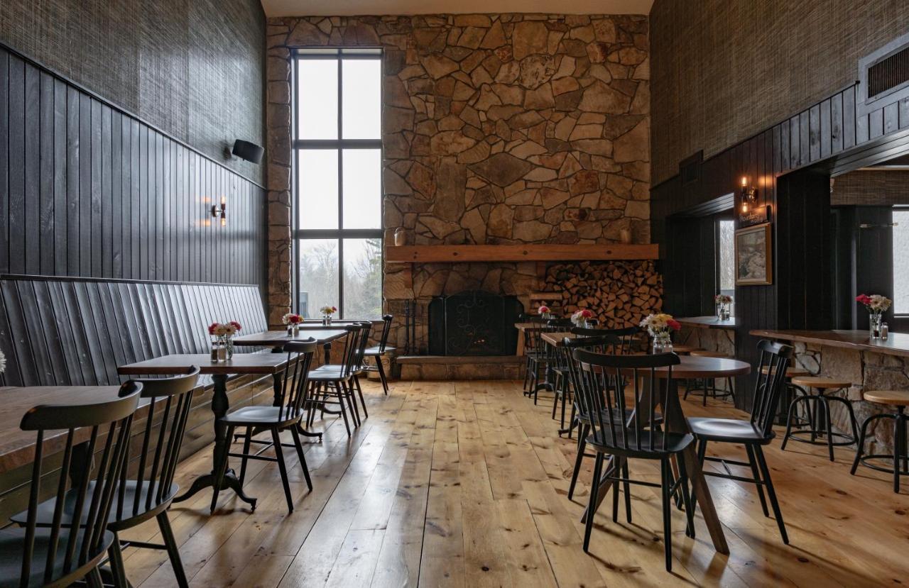 Hunter Lodge, A Bluebird By Lark Exterior foto